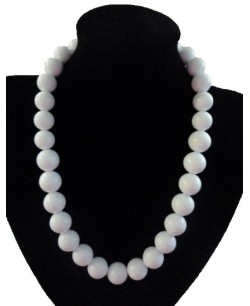 COLAR BLANCO BOLAS PEQUEÑO
