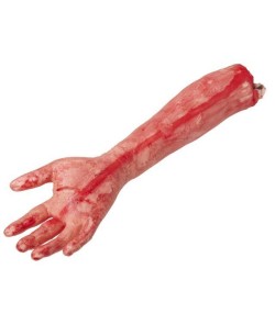 BRAZO AMPUTADO ENSANGRENTADO TAMAÑO REAL