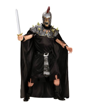 CAPA NEGRA CON PINCHOS DE LATEX Y MASCARA 