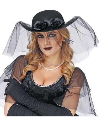 TOCADO VIUDA  CON FLORES Y TUL CON ARAÑAS