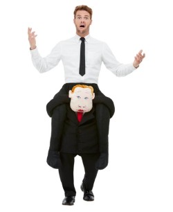 DISFRAZ DE RUSO A HOMBROS PARA HOMBRE 2