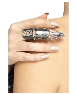 ANILLO GOTICO PLATEADO