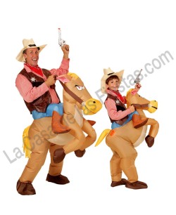 DISFRAZ GRUPO JINETE CON CABALLO HINCHABLE