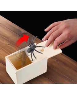 CAJA CON ARAÑA DE BROMA