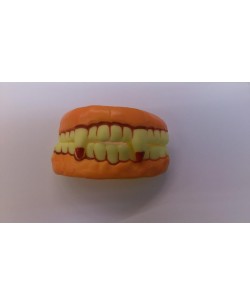 DIENTES DRACULA