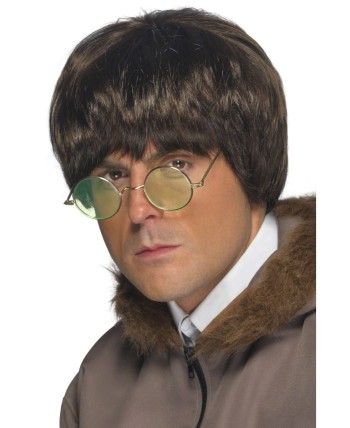 PELUCA CHICO CASTAÑA CANTANTE INGLES